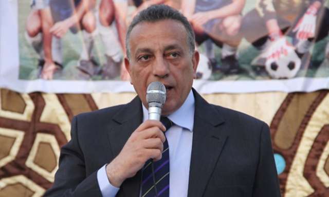 محافظ الجيزة يتفقد لجان امتحانات الشهادة الإعدادية