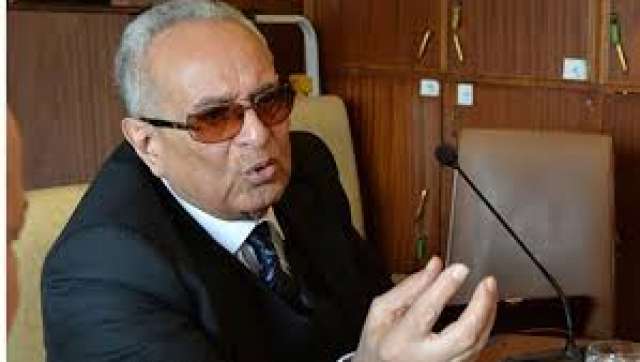 رئيس اللجنة التشريعية