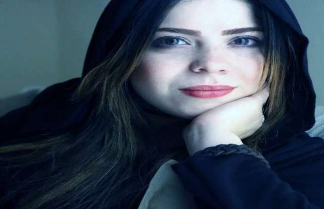 الفنانة الشابة أميرة مطر