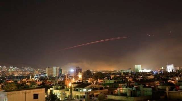 كيف تعامل أهالي دمشق مع الغارات الجوية الأمريكية؟