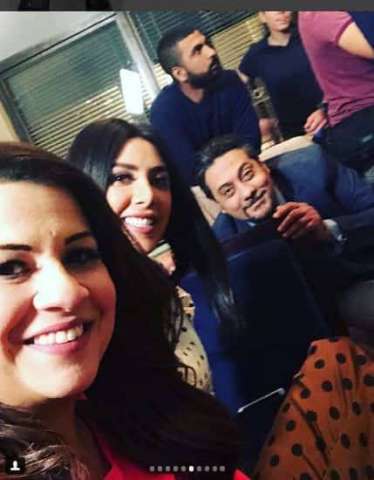 انجي وجدان مع فريق العمل