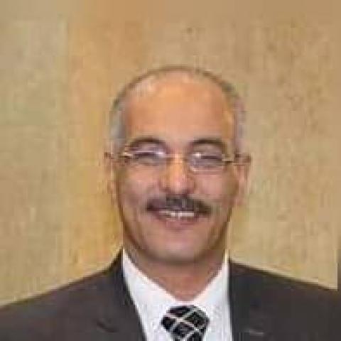 رئيس النقابة العامة للعلوم الصحية
