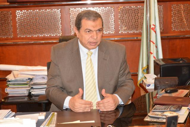 وزير القوى العاملة