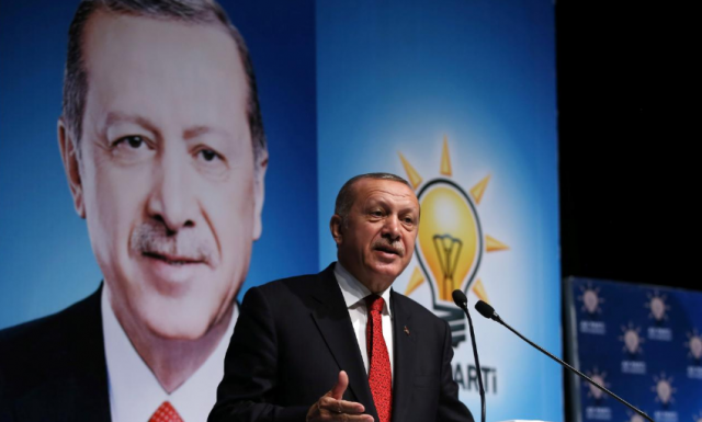 أردوغان: «انخفاض الليرة مؤامرة لا يمكن تفسيرها بالمنطق»