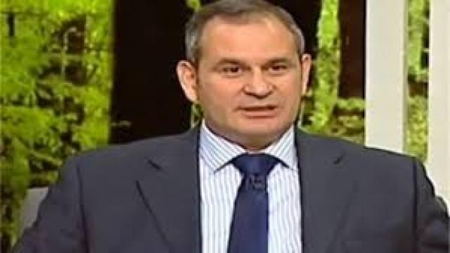 مدحت الشريف