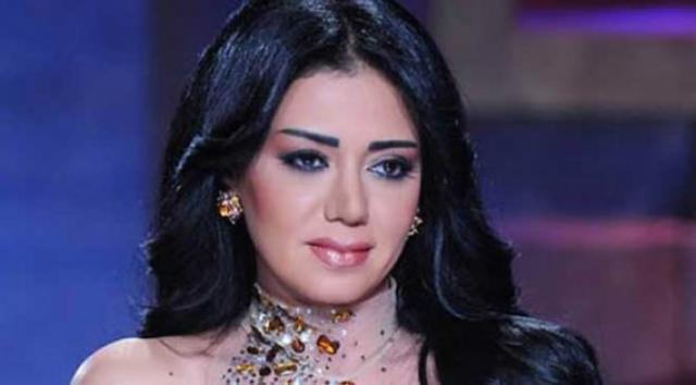 النجمة رانيا يوسف