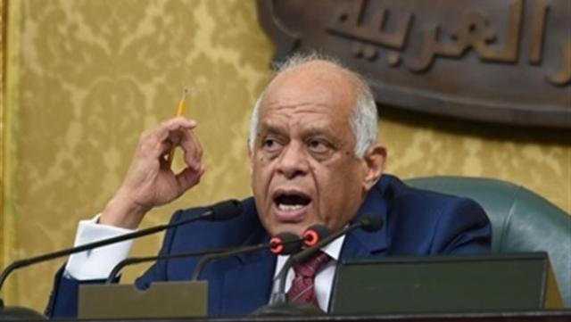 الدكتور علي عبد العال