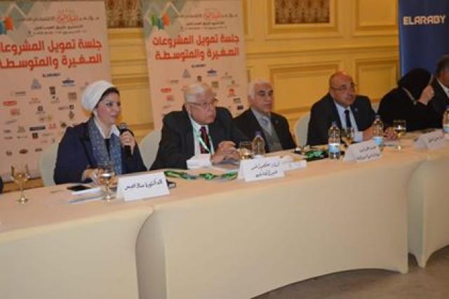 الدكتورة منال العبسي، رئيس الجمعية العمومية لنساء