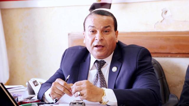 الدكتور عبدالعزيز عبدالله حماد