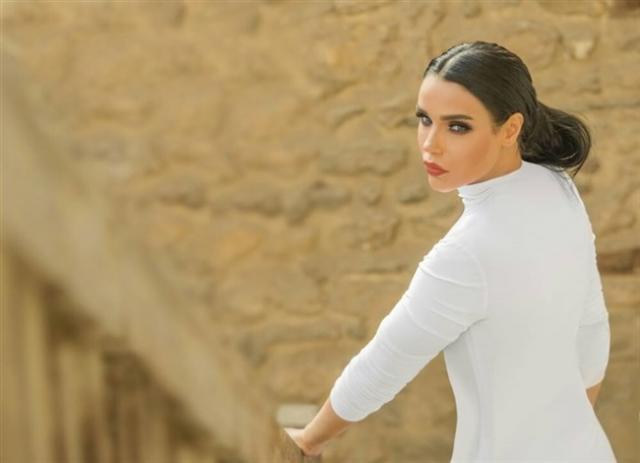 أمينة
