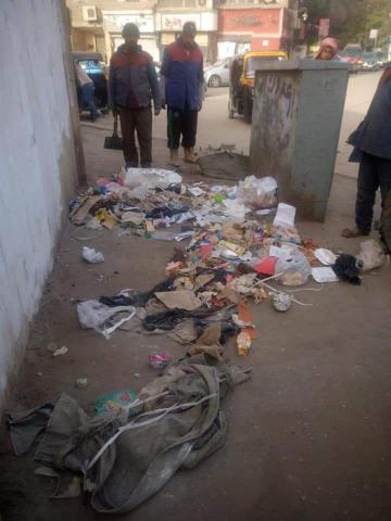 رفع المخلفات والقمامة بشارع ٧٧ بالمعادى