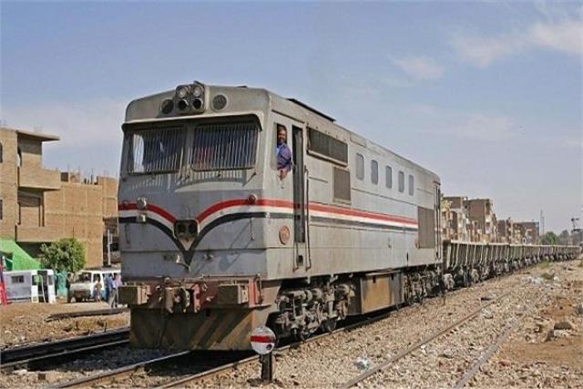 السكة الحديد تعتذر عن تأخر قطار أبو قير بمحطة سيدي جابر