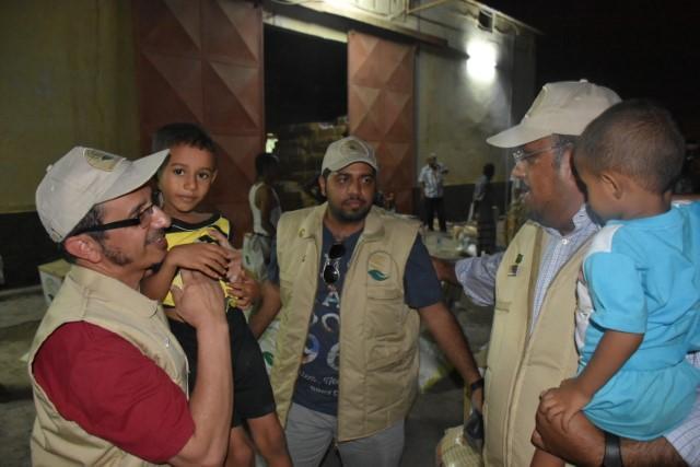 مركز «الملك سلمان للإغاثة» يواصل تقديم مساعداته لأبناء الشعب اليمني