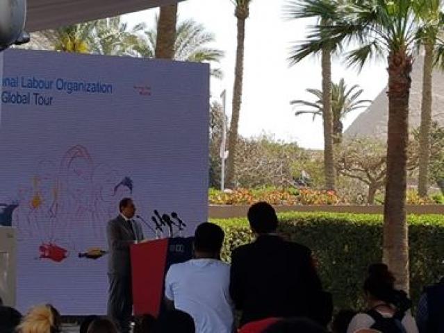 وزير القوى العاملة