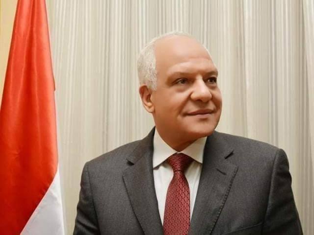  أحمد راشد محافظ الجيزة