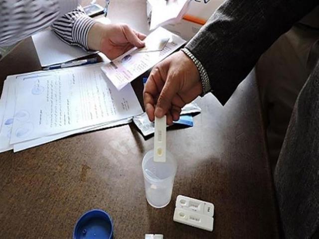 بدأت في حلوان.. وقريبًا بالمعادي.. حملات تحليل عشوائية للمخدرات تفاجئ المواطنين والعاملين