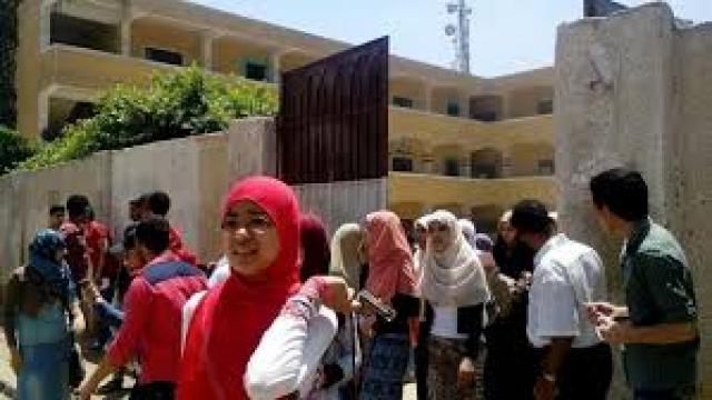 7640 طالبا وطالبة بأسوان يؤدون امتحان اللغة الإنجليزية