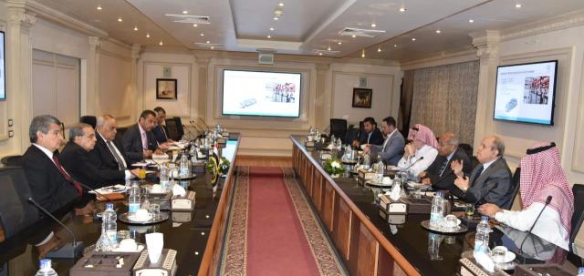  مباحثات ناجحة للهيئة العربية للتصنيع مع شركة هكسجون العالمية   لنقل وتوطين تكنولوجيا صناعة إسطوانات غاز السيارات 