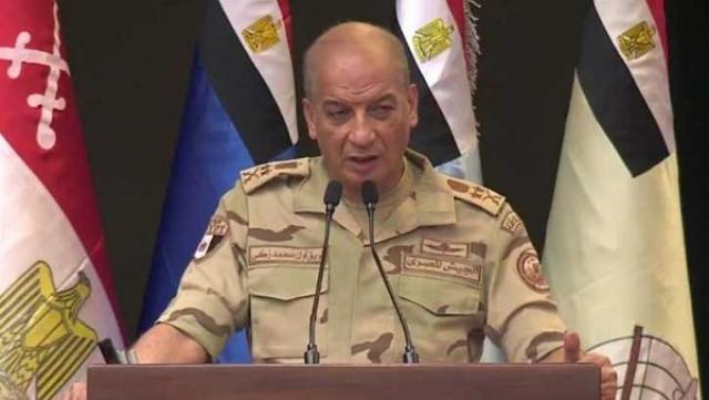 وزير الدفاع يشهد تخريج دورات جديدة لدارسي أكاديمية ناصر العسكرية