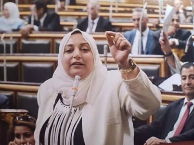 الدكتورة سحر عتمان
