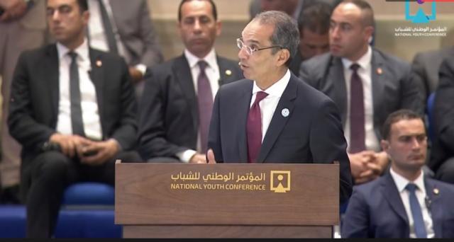 عمرو طلعت وزير الاتصالات