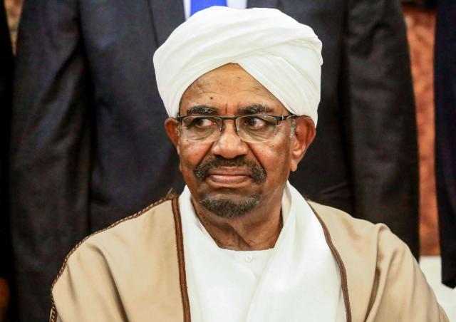 الرئيس السوداني السابق عمر البشير