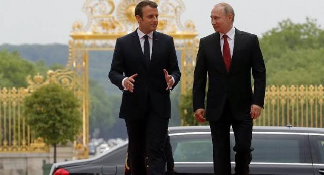 الرئيس الفرنسي يطالب نظيره الروسي بضرورة الالتزام بوقف إطلاق النار في إدلب