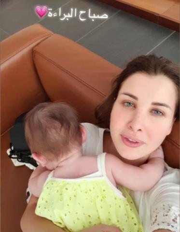 نانسي عجرم وابنتها