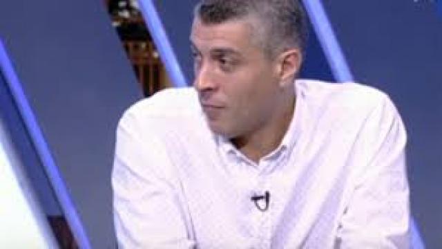 محمود عصمت، أخصائي نفسي
