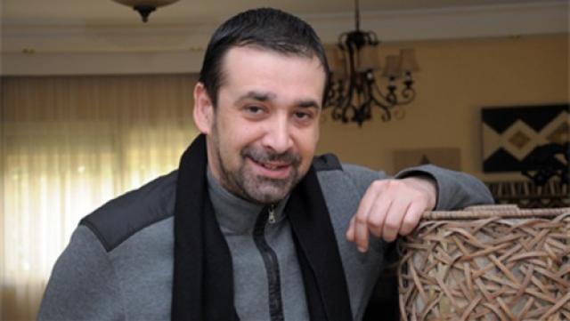 النجم كريم عبد العزيز