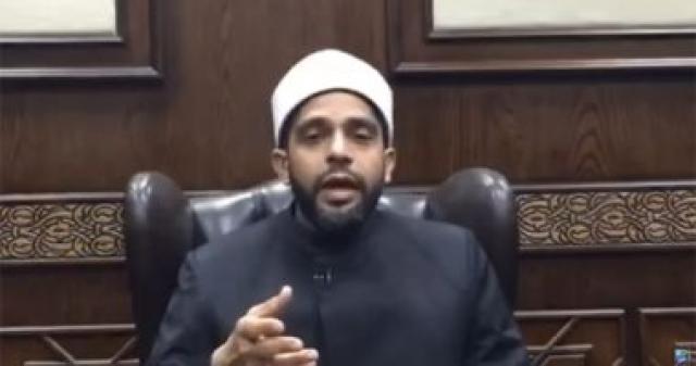 الشيخ أحمد وسام أمين الفتوى بدار الإفتاء المصرية