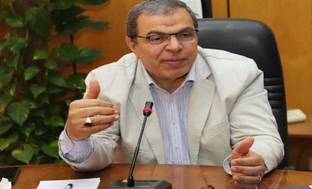 وزير القوى العاملة