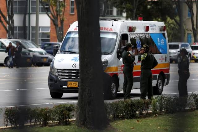 مقتل 3 من رجال الأمن في هجوم بقنبلة على مركز للشرطة جنوب غرب كولومبيا