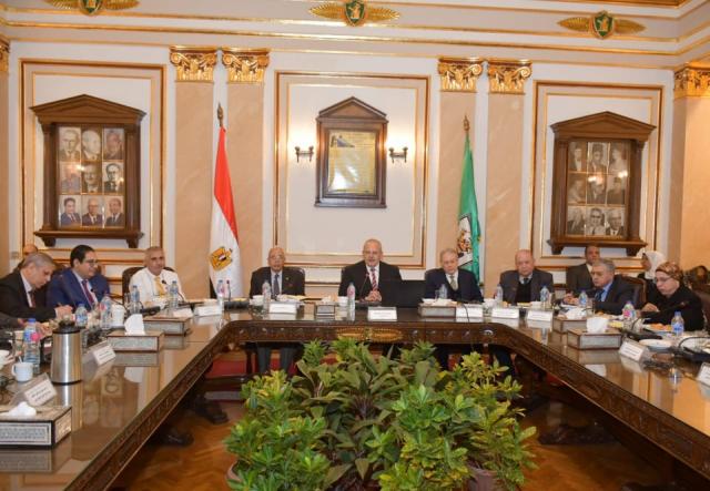 ر محمد الخشت رئيس جامعة القاهرة