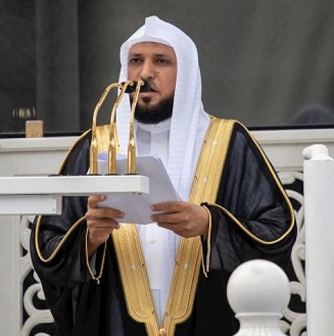 إمام وخطيب المسجد الحرام فضيلة الشيخ الدكتور ماهر بن حمد المعيقلي