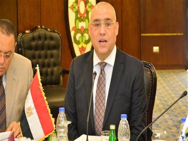 وزير الإسكان: «ما نفذته مصر في المجتمعات العمرانية وشبكة الطرق كان مخطط له 2027»