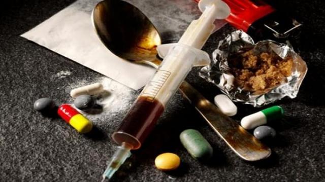 المخدرات وآثارها السلبية الخطيرة على صحة الإنسان