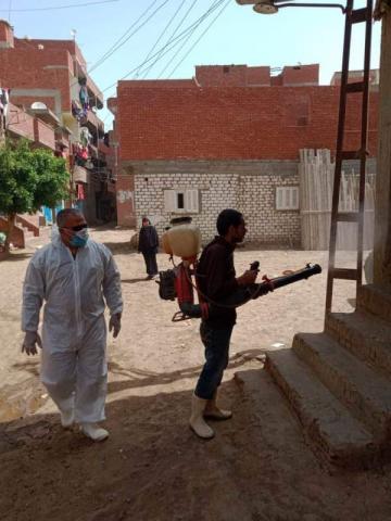 جانب من عملية التعقيم و التطهير 