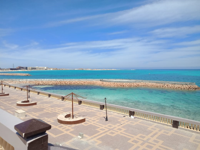 شاطئ العلمين