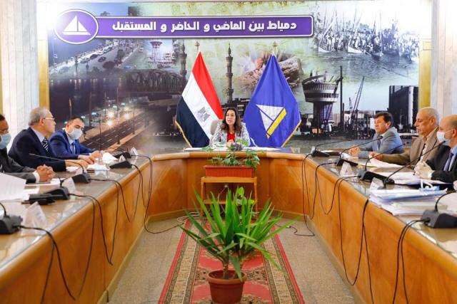 الدكتورة منال عوض محافظ دمياط