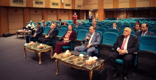 اللواء محمود شعراوي وزير التنمية المحلية و وزيره البيئة و وزير الإنتاج الحربي