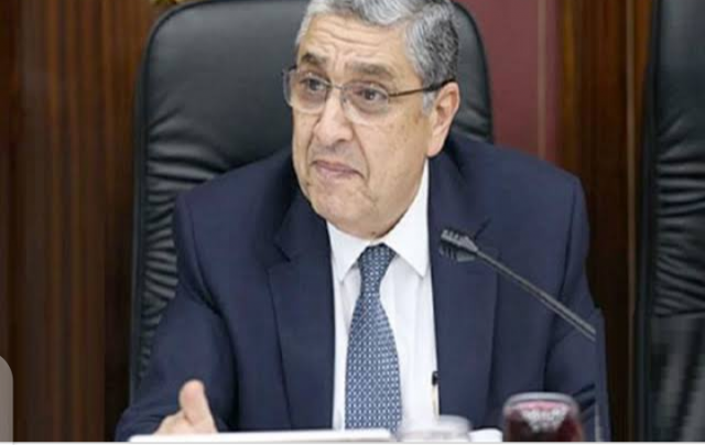 محمد شاكر وزير الكهرباء