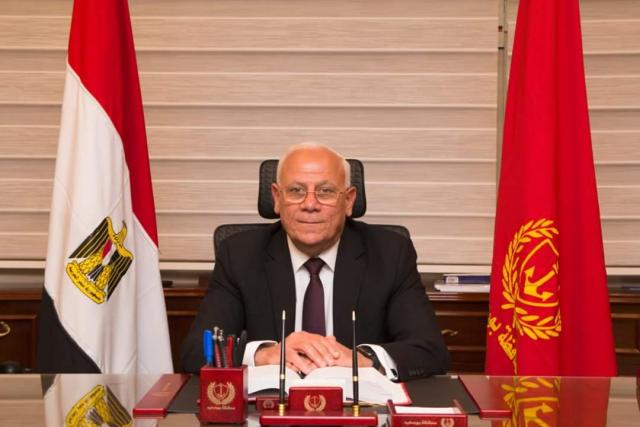 عادل الغضبان محافظ بورسعيد