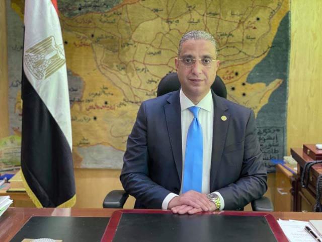 محافظ الفيوم