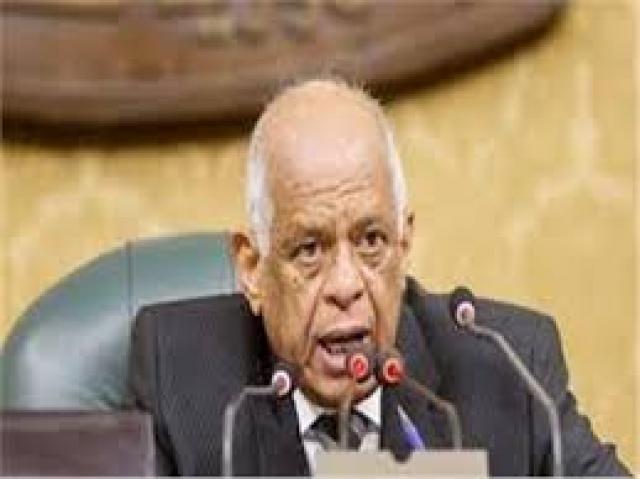 الدكتور على عبد العال