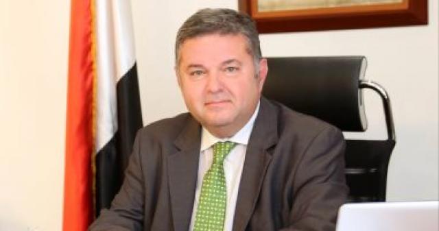 هشام توفيق وزير قطاع الأعمال العام 