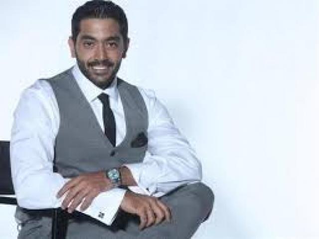 الفنان احمد فلوكس