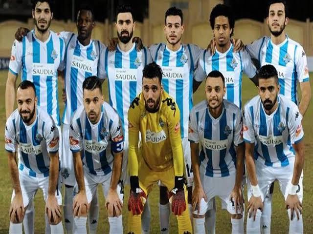 بيراميدز.