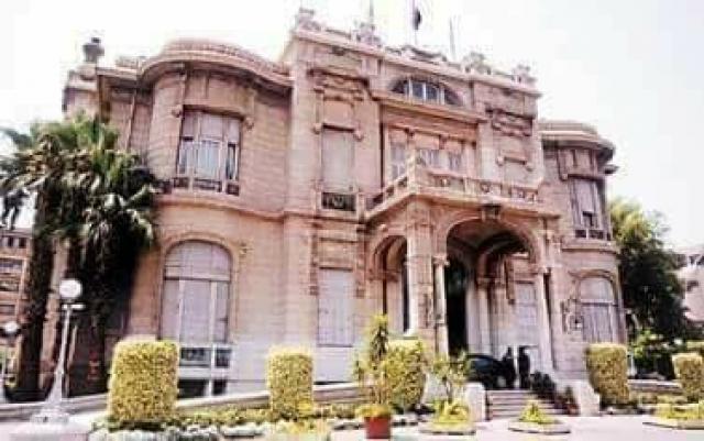 جامعة عين شمس