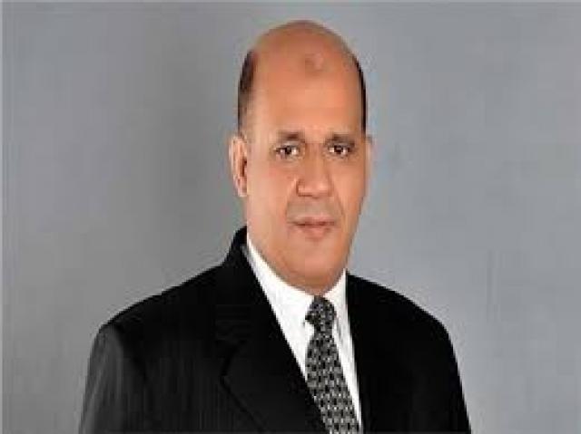 النائب طارق متولى